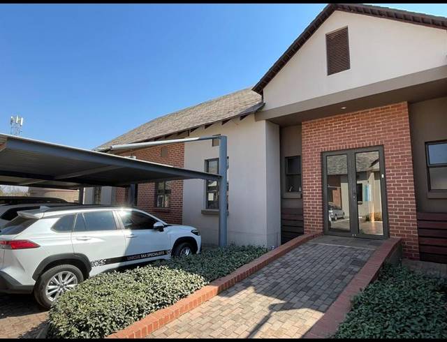 BUSINESS PROPERTY TO RENT IN ELDORAIGNE